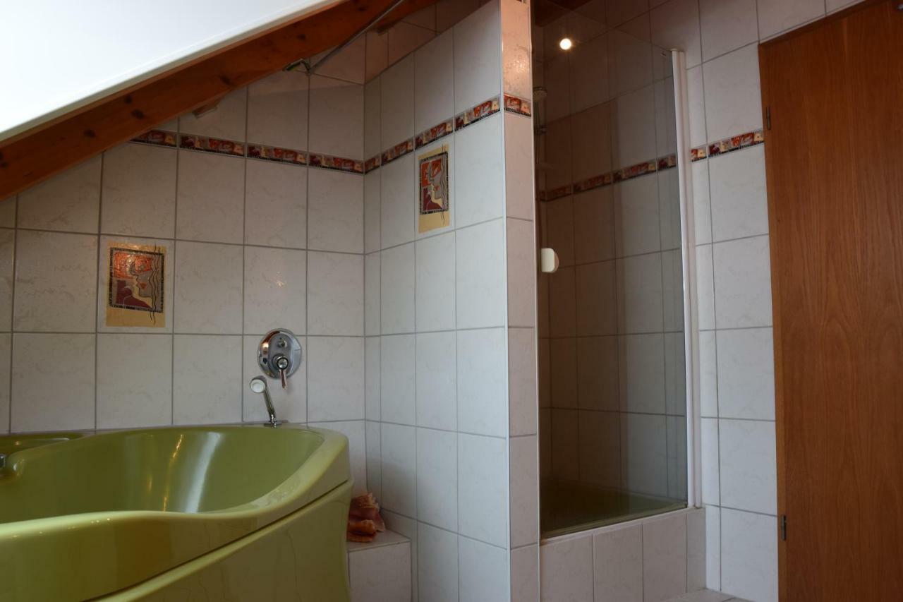 Homestay Cozy Room Markdorf Buitenkant foto